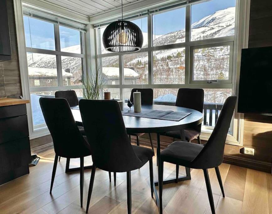 Lovise Mountain Apartment Stranda  Zewnętrze zdjęcie