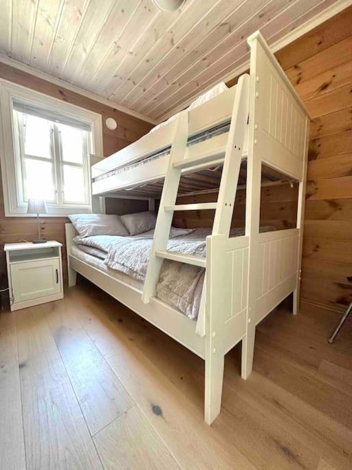 Lovise Mountain Apartment Stranda  Zewnętrze zdjęcie